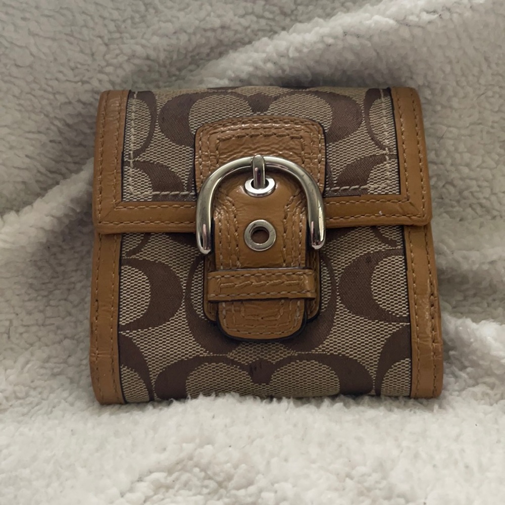 Coach wallet